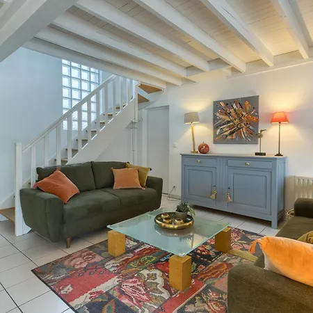 Leg Maison Confort Avec Piscine 沙特拉永普拉日